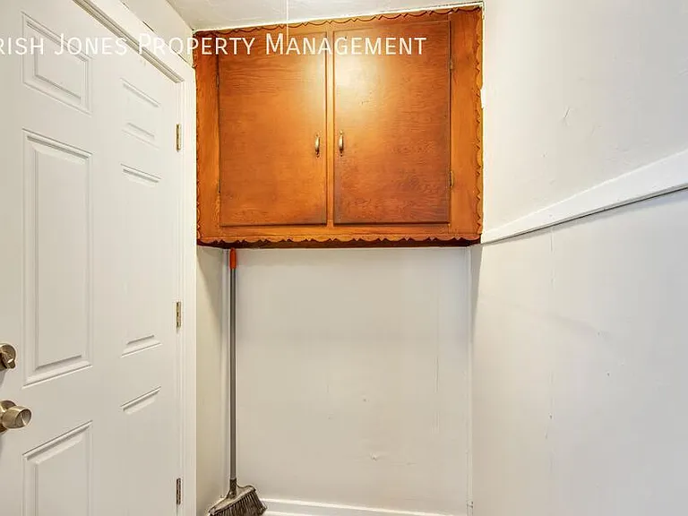 56 Fredro St #2 — Photo 16