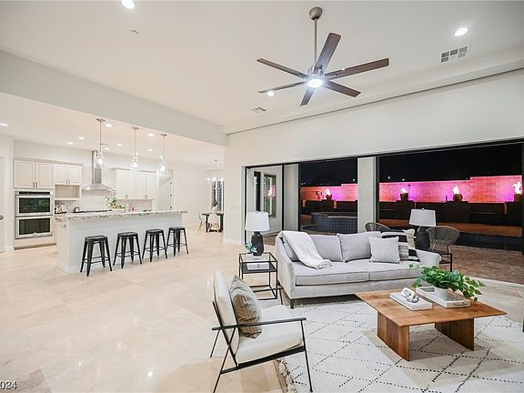 3rd image of 5565 Sierra Brook Ct