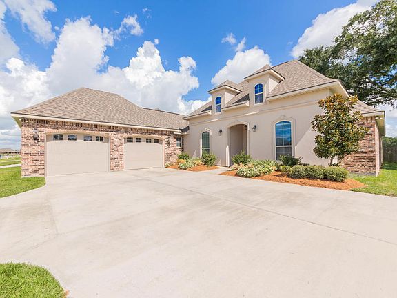 5th image of 200 Meadowland Dr