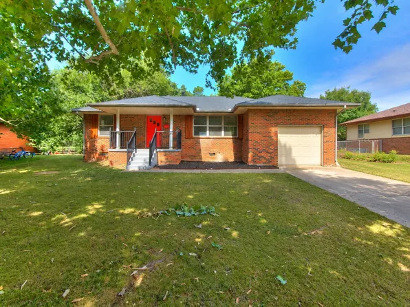 17 Burk Way, Del City, OK 73115