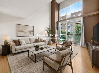 1 Earhart St #309S, Cambridge, MA 02141