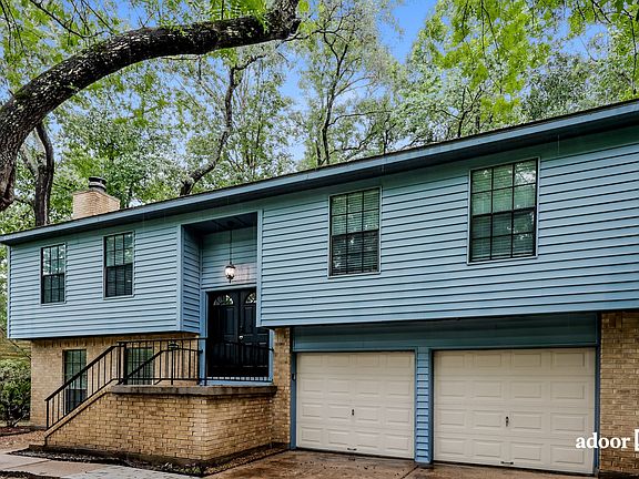 3rd image of 2918 Golden Leaf Dr