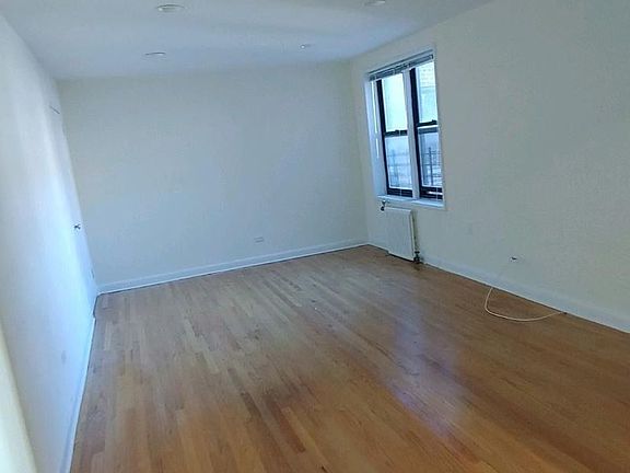 3rd image of 64-20 Saunders St #624