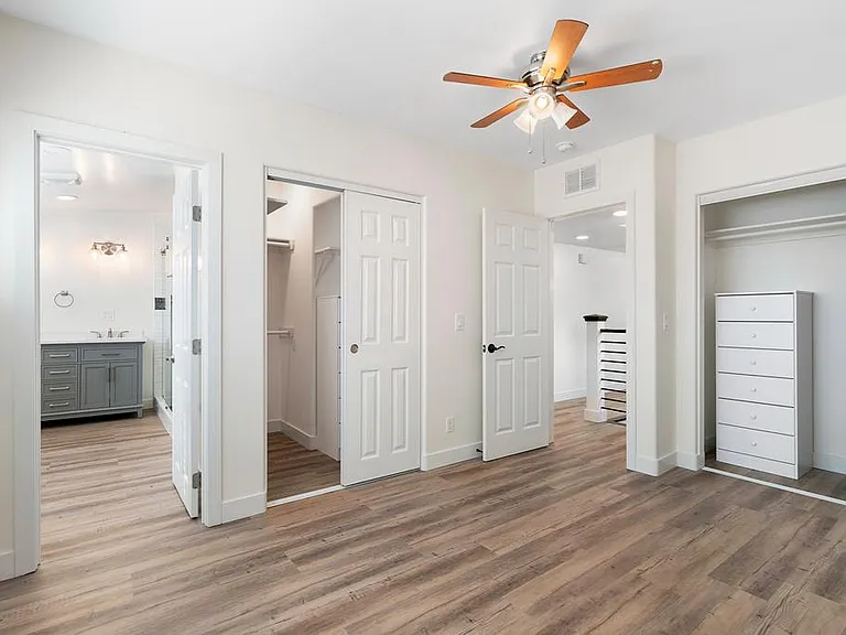 844 Mola Vista Way #844 — Photo 37
