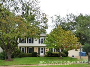 1837 Nigel Ct, Vienna, VA 22182