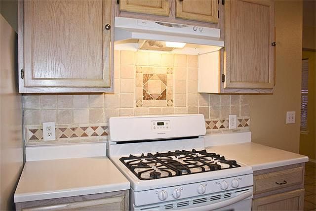 1st image of 13323 Gendley Dr