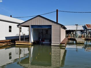 2901 NE Marine Dr #C15, Portland, OR