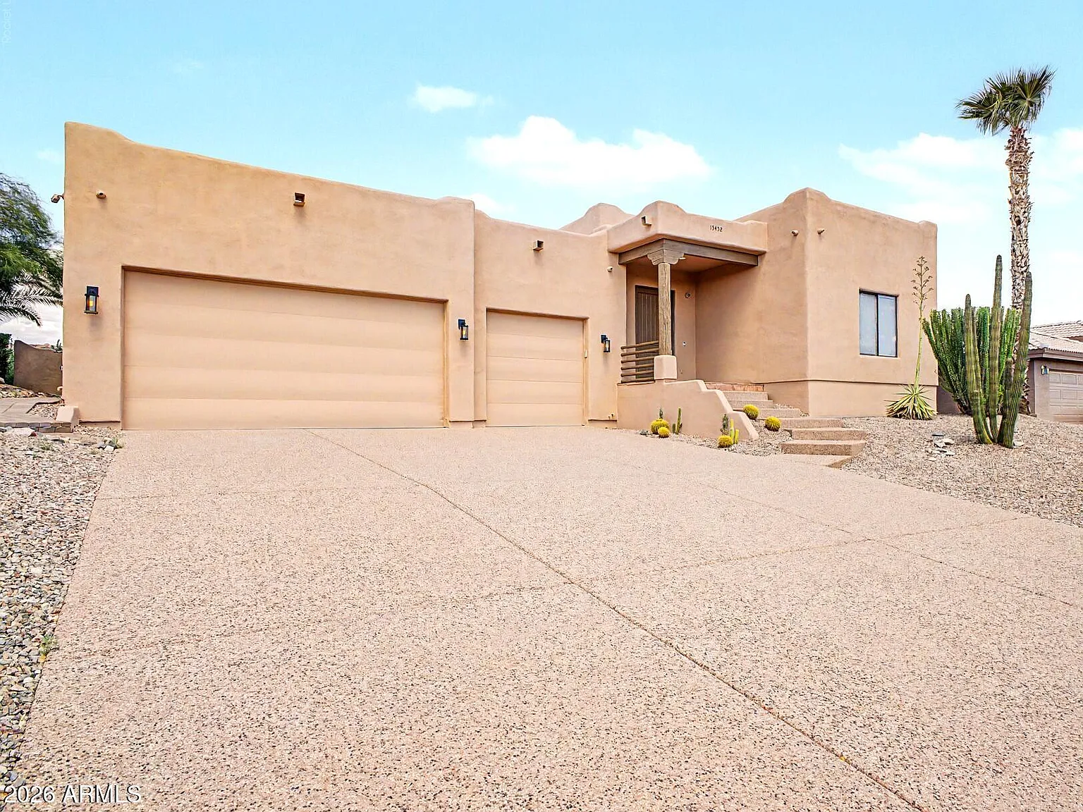 3 bed, 2.5 bath, 2503 sqft, $3,800 — Photo 2