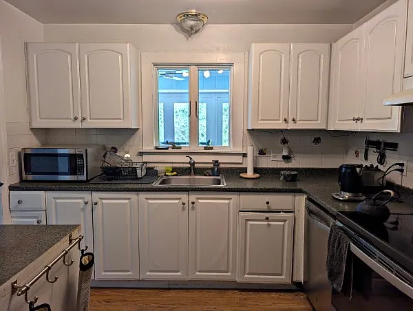 102 Rocky Hill Rd — Photo 6