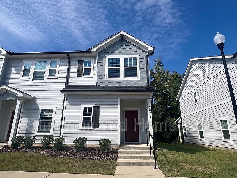 1st image of 5042 Mimosa Dr