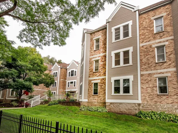 455 Dayton Ave APT 209, Saint Paul, MN 55102