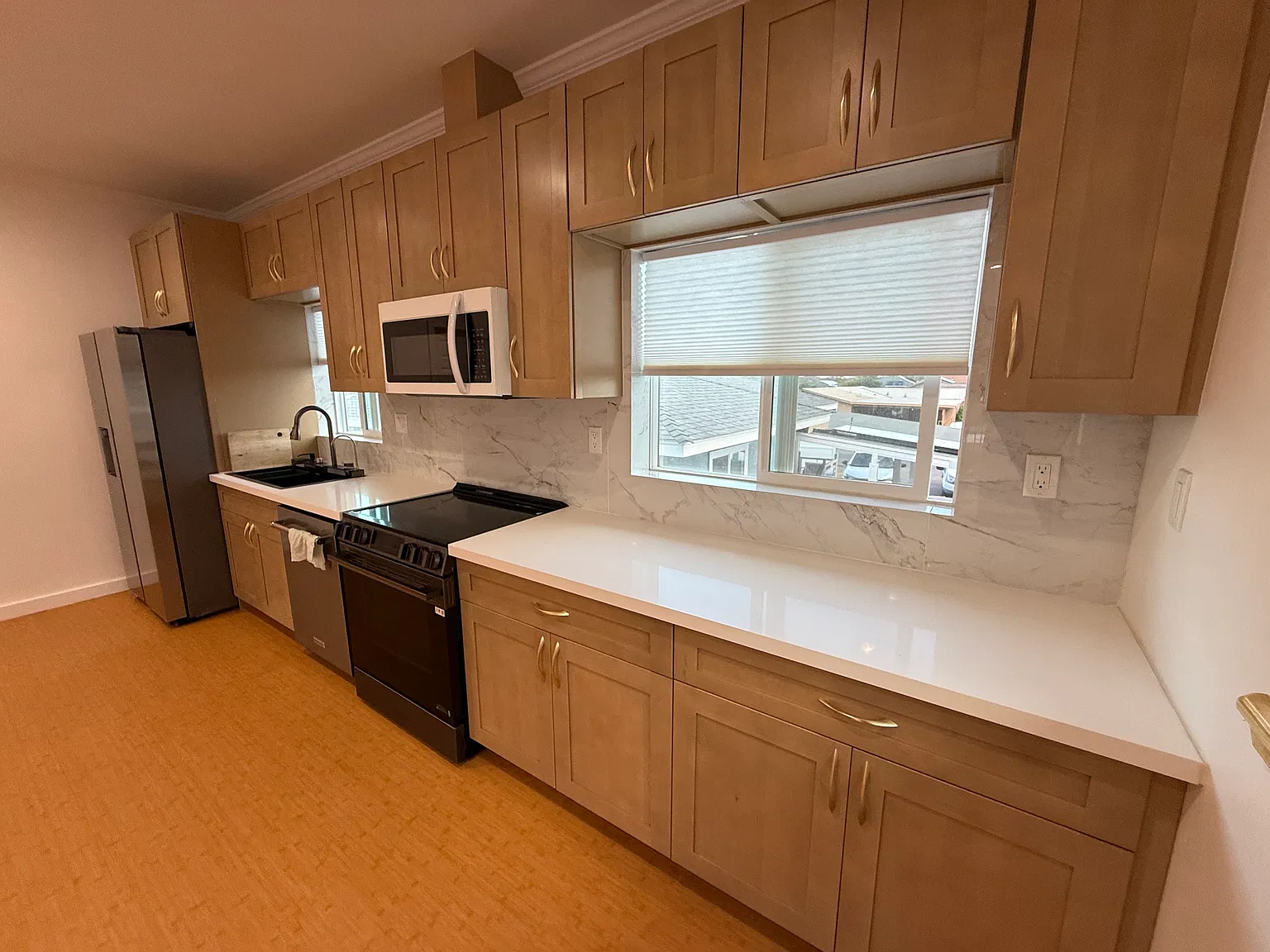 2 bed, 720 sqft, $2,800 — Photo 2