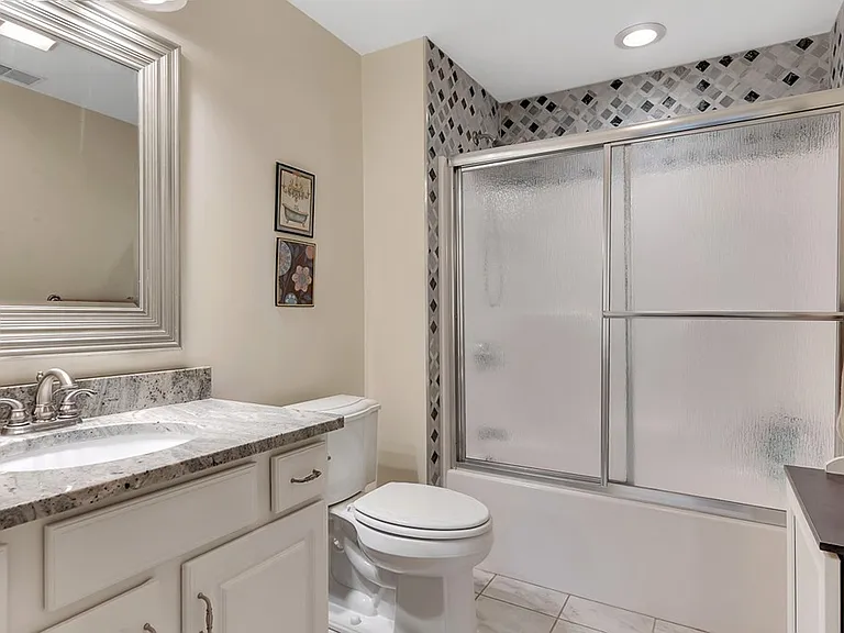 1 Charles Ridge Rd #C — Photo 10