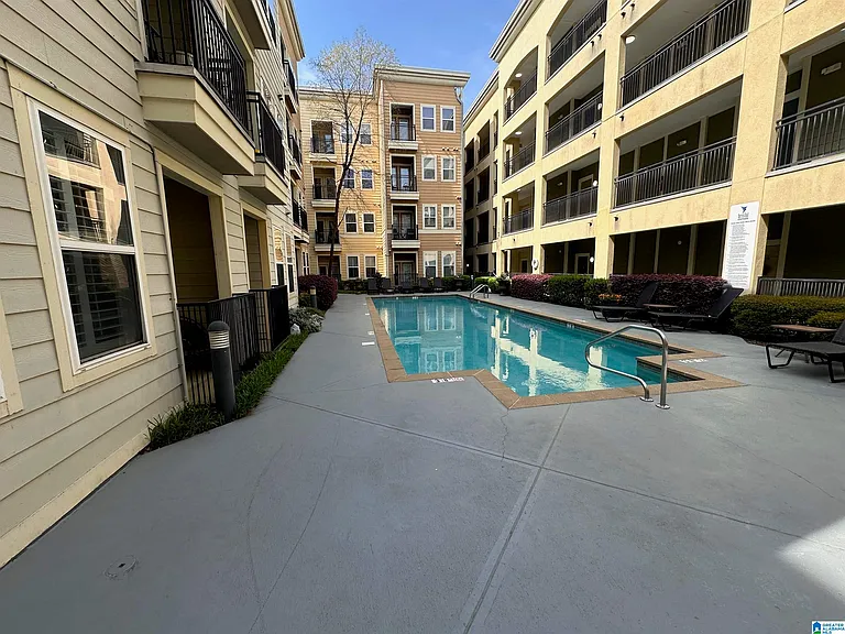 2020 5th Ave S #340 — Photo 34