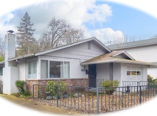 401 SW J St, Grants Pass, OR
