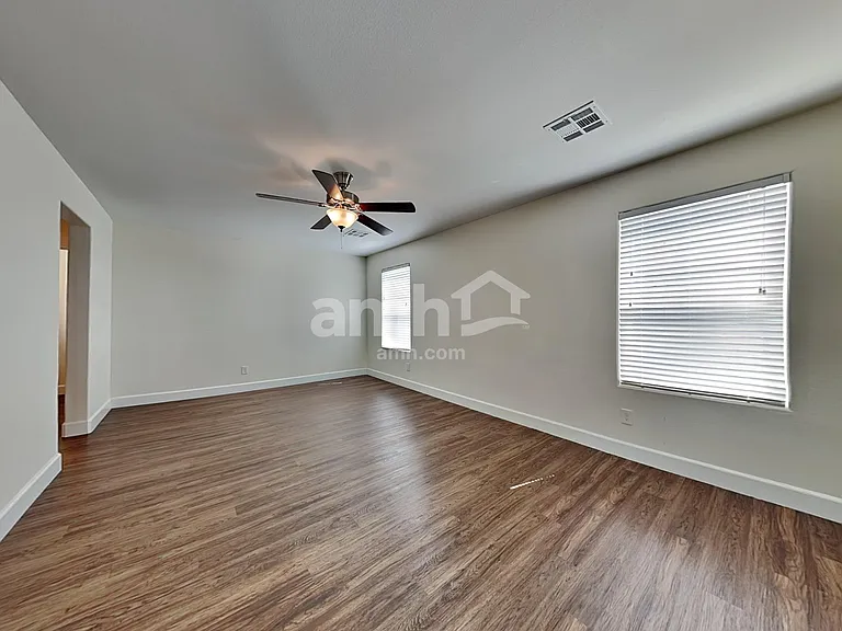 9265 Baylee Bay Ct — Photo 9