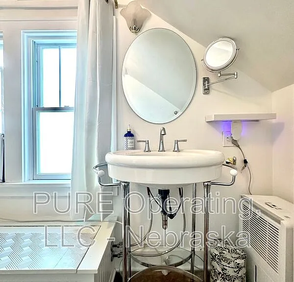 5724 Rees St — Photo 41