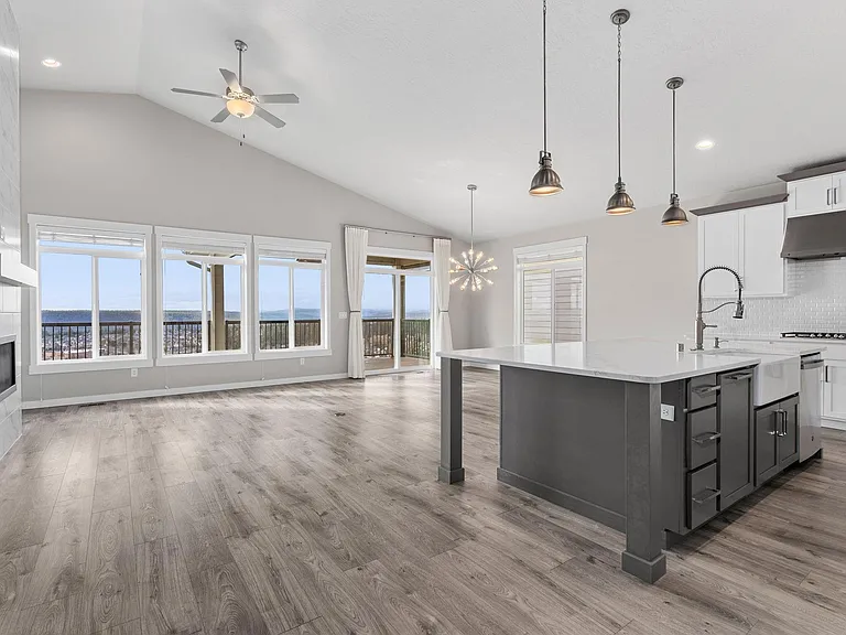 4740 W Derek Ave — Photo 9