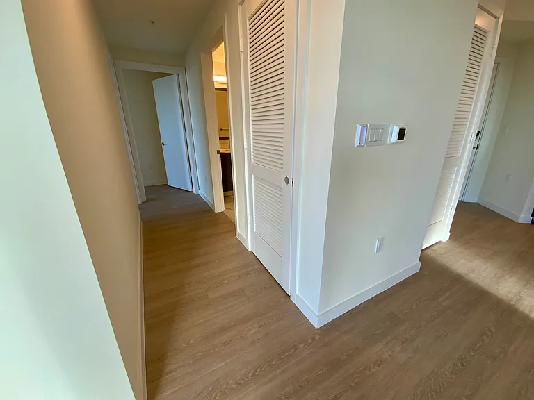 2565 NE 190th St #3 — Photo 9