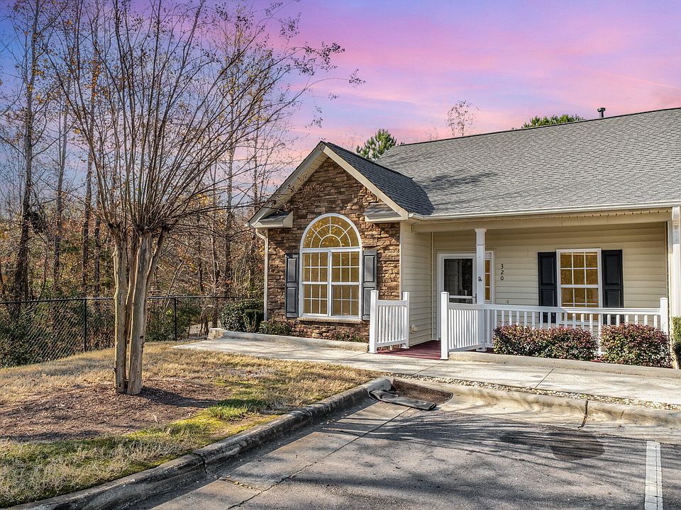1st image of 320 Madres Ln