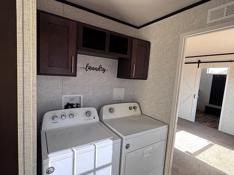 3761 Heather Ln — Photo 4