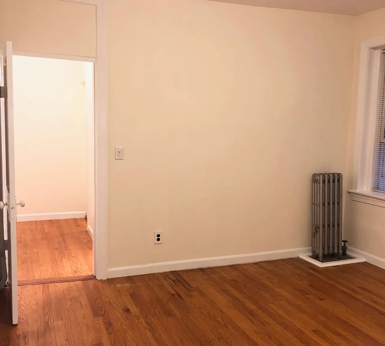 Studio, 366 sqft, $2,200 — Photo 3