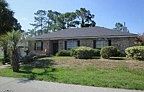 Ponte Vedra Beach, Custom-built 3 BR, 3 BA brick home with