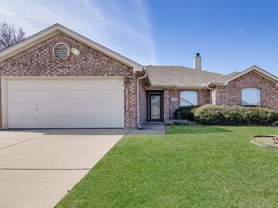221 Rock Hill Dr, Crowley, TX, 76036