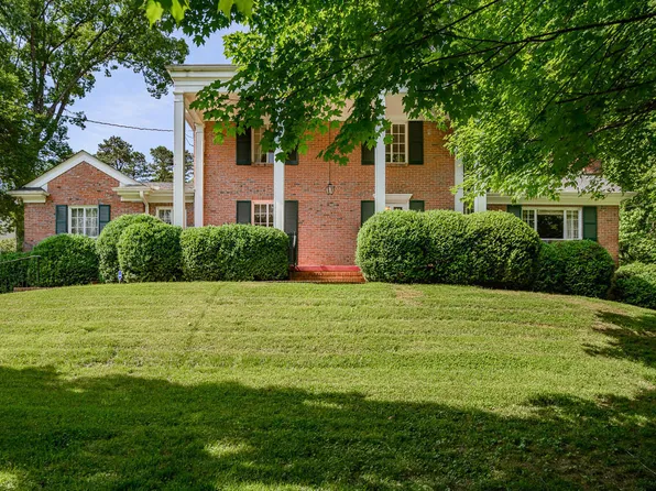 3011 Eton Rd, Raleigh, NC 27608
