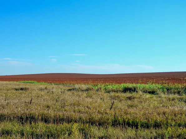 238th St, Kennebec, SD 57544