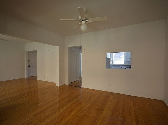 2nd image of 5042 N Glenwood Ave APT 1W
