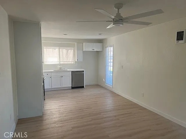 408 W La Veta Ave — Photo 7