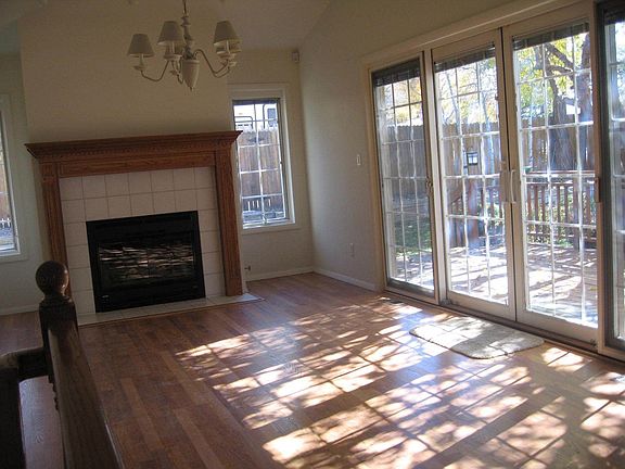 Sunny Recreation Room