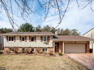 1010 Nightingale Blvd, Stillwater, MN 55082