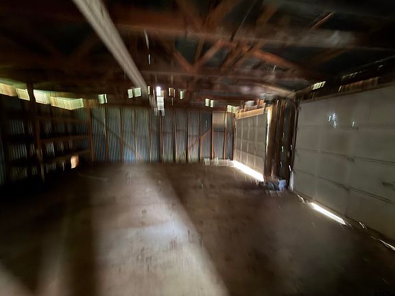 4th image of 467 County Road 1717