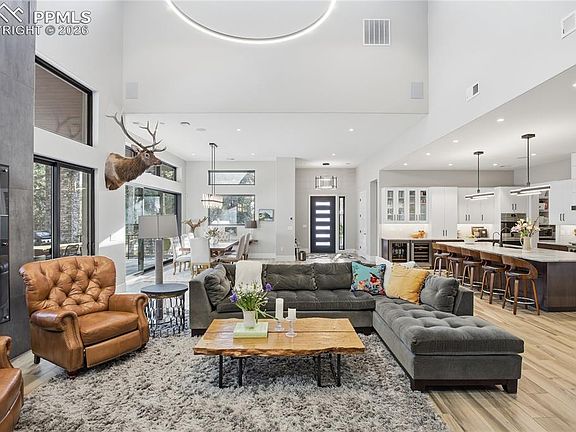 3rd image of 4760 Hidden Rock Rd