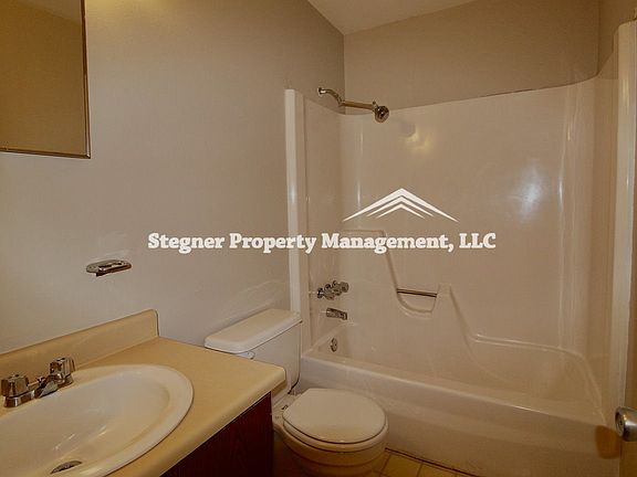2nd image of 1200 Sugarpine St APT D