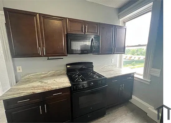 300 Watchung Ave #7