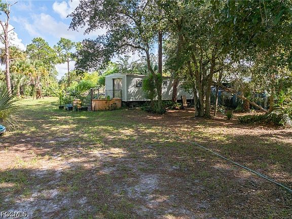 5th image of 23340 Tinas Ln
