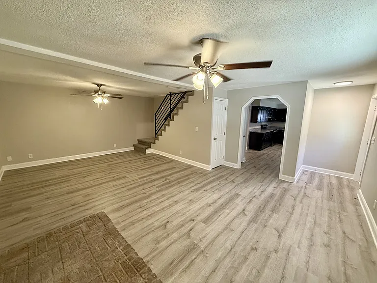 3851 Dailey Rd — Photo 5