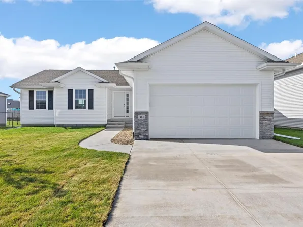 321 Sumac Dr, Palo, IA 52324