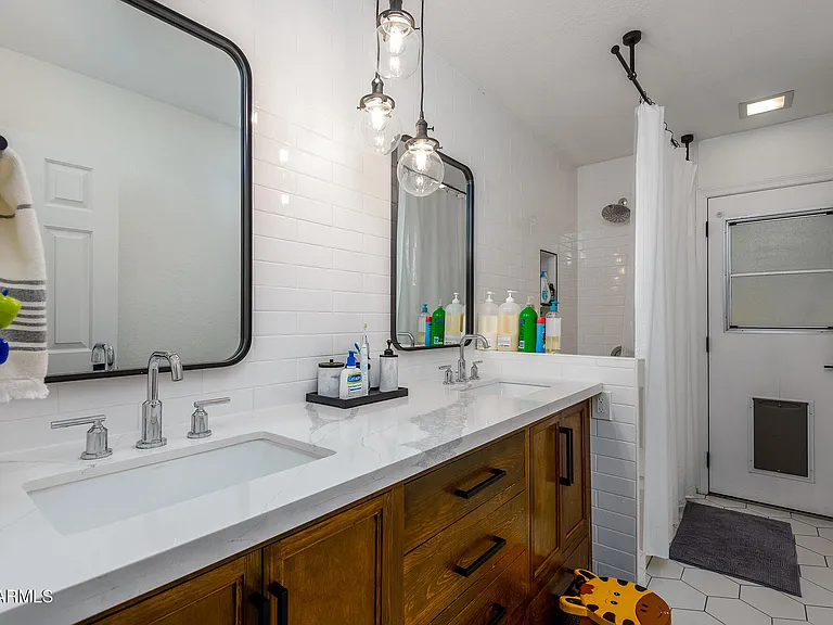 16245 N 62nd Way — Photo 32