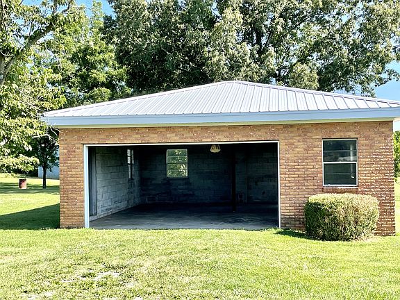 3rd image of 8490 Cadiz Rd