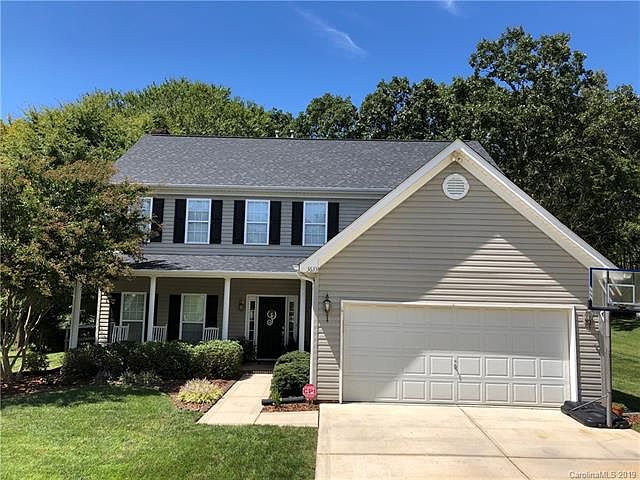 1st image of 3633 Straussburg Woods Ln