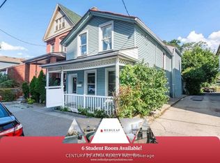 182 John St N, Hamilton, ON