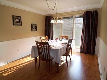 3rd image of 2208 Lugenia Dr SW