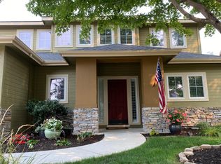 3660 N Hollymount Way, Meridian, ID 83646