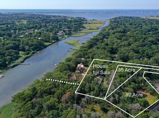 75 Montauk Hwy, Westhampton, NY 11977