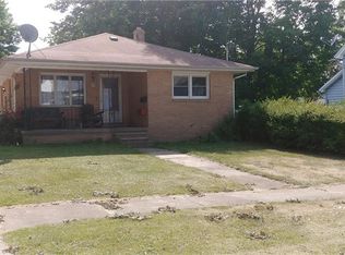 19 Leming St, Dunkirk, NY 14048