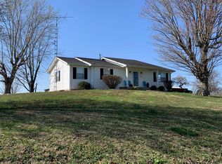 463 Denton Rd, Smiths Grove, KY 42171